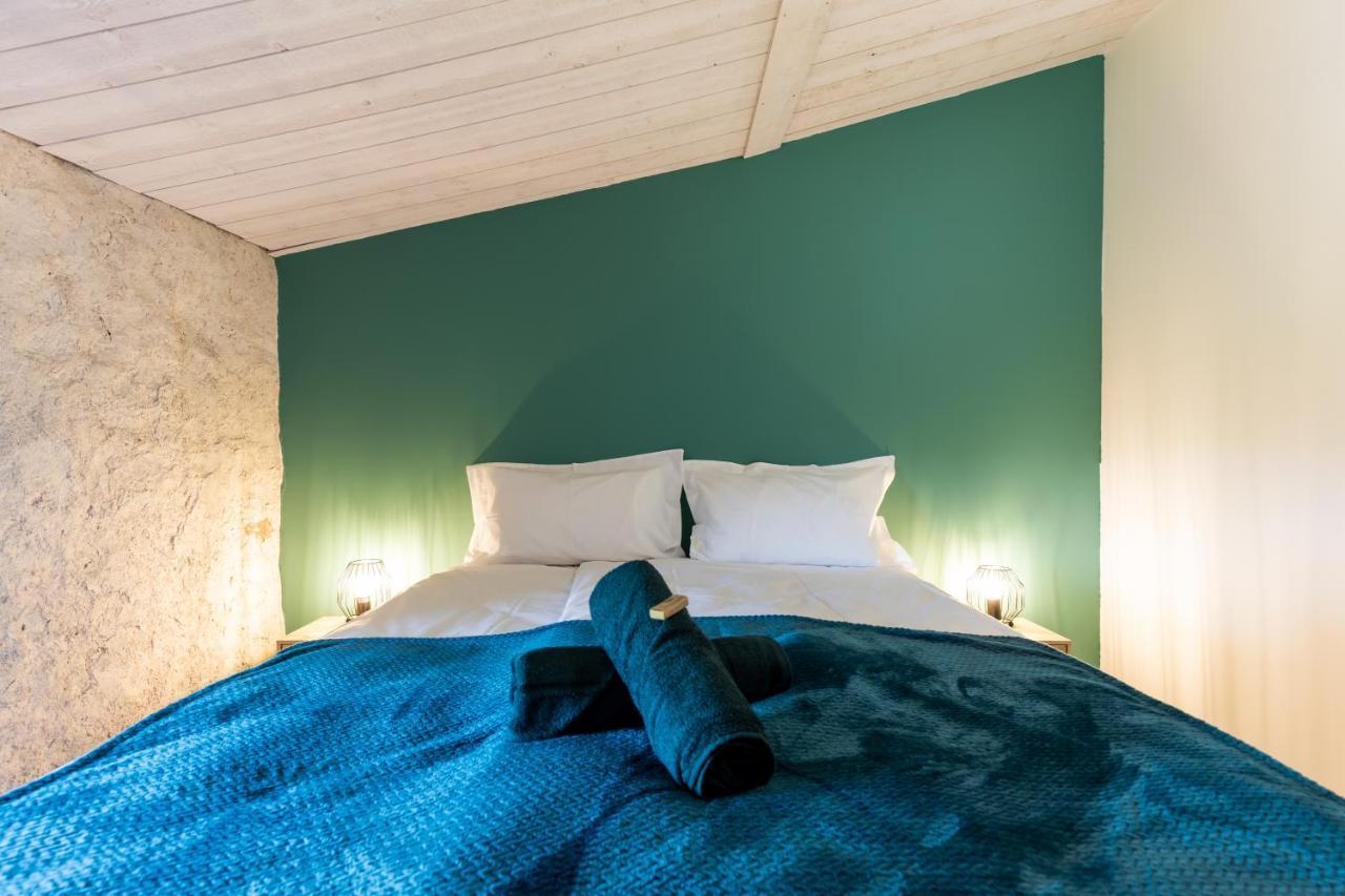 Domaine Du Coq En Pat Bed and Breakfast Augerolles Eksteriør billede